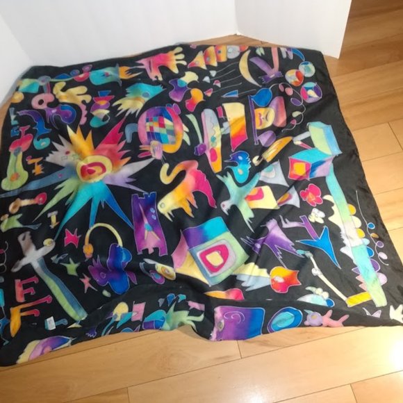 Multi-color design silk scarf - Picture 2 of 2